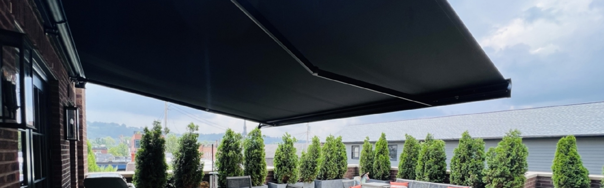 Houston Retractable Awnings - Retractable Awnings On Sale - Sunscreens On Sale - Earth Ideas 02 1920x600 Houston Retractable Awnings - Retractable Awnings On Sale - Sunscreens On Sale - Earth Ideas